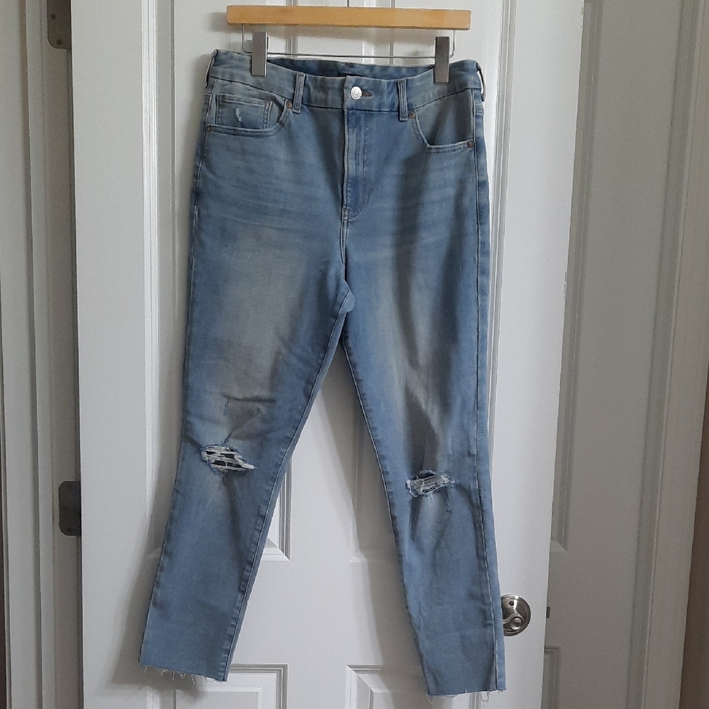 Express Skinny High Rise Ultra Hyper Stretch Light Blue Distressed Skinny Jeans